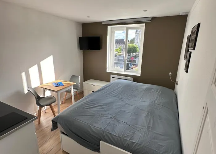 London Pub Brasserie *